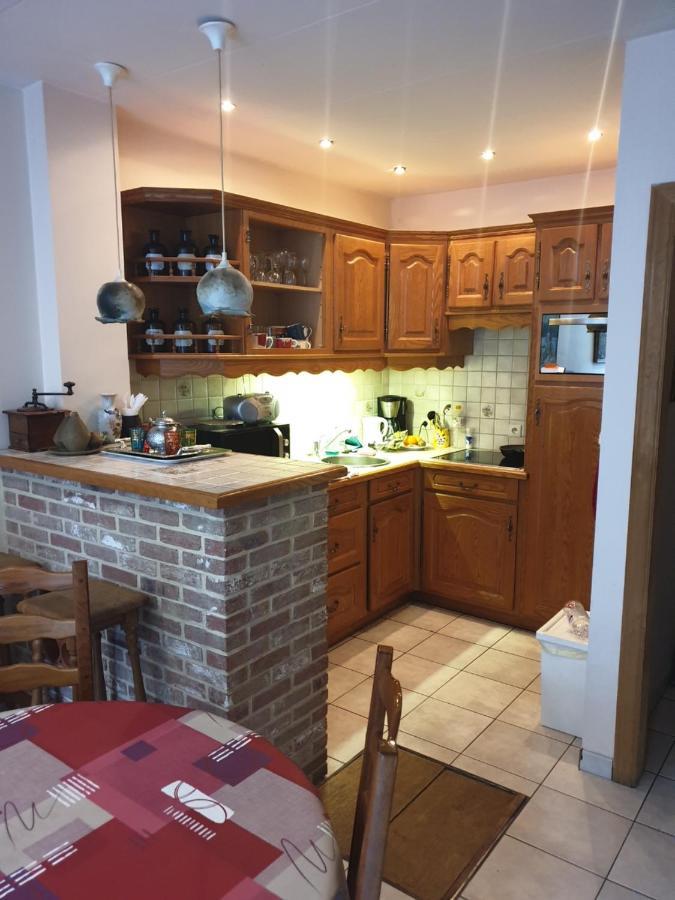 Rez De Chaussee - Erasme Brussel Bagian luar foto